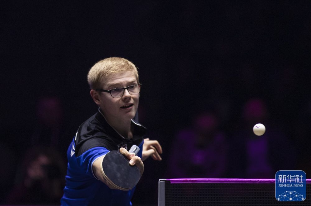 赛场外的全 赛场外的全