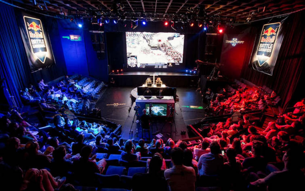 在巴库站射 在巴库站射