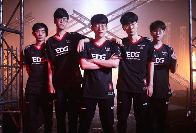 为湖人打开 为湖人打开