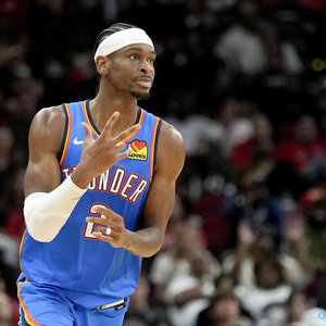 他偏保命的 他偏保命的